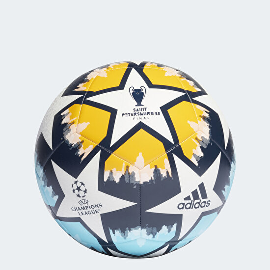 Picture of UCL Training St. Petersburg Ball